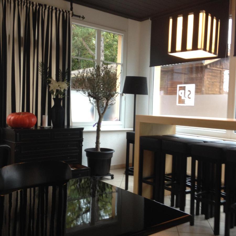 Salt - Pepper Apartment Fleurier Exterior foto